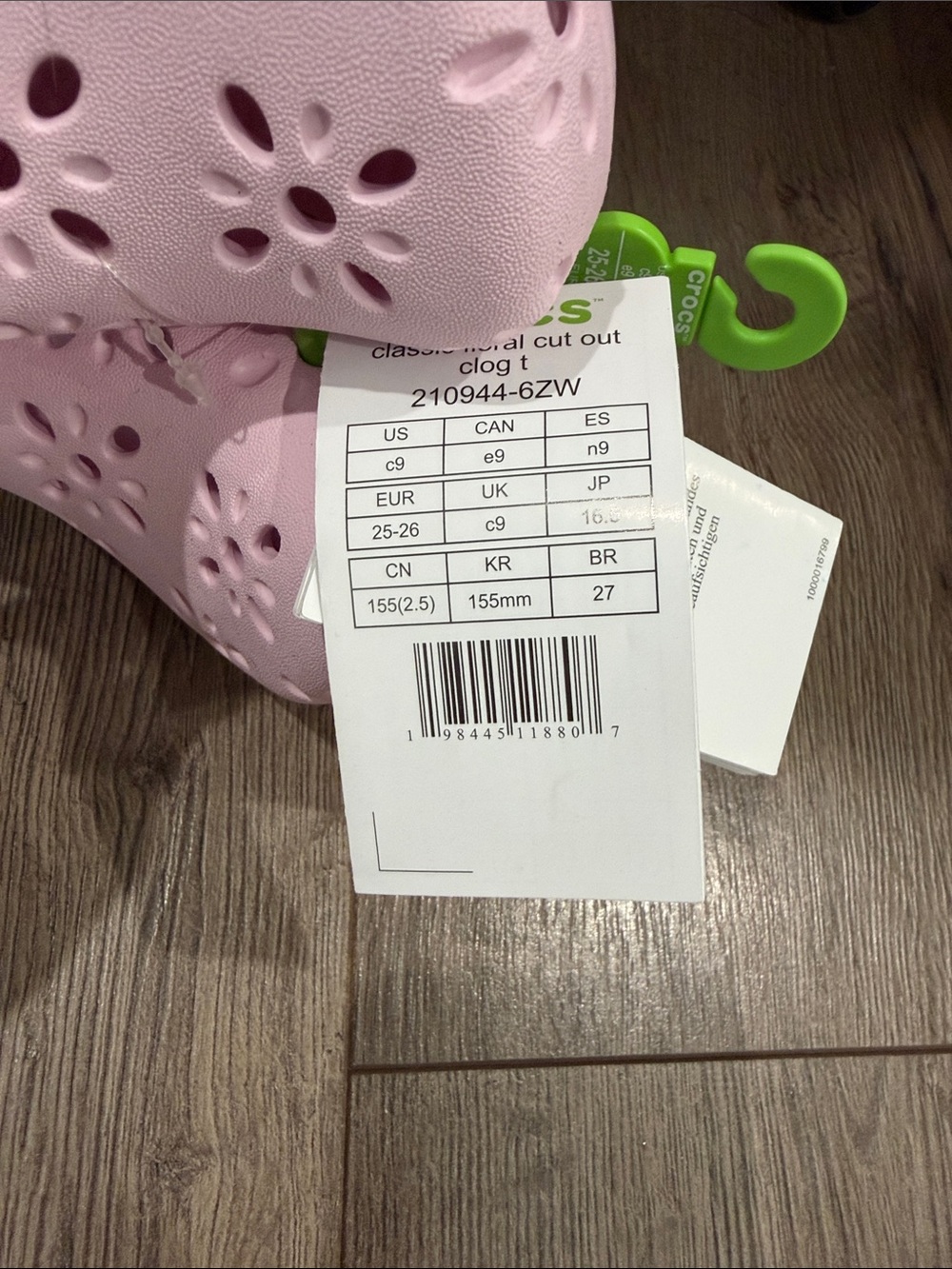 NWT Crocs Girls Classic Floral Cut Out Clog. Size C9 - Picture 2 of 4